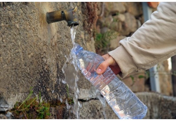 No consumas agua embotellada, purifica tu agua